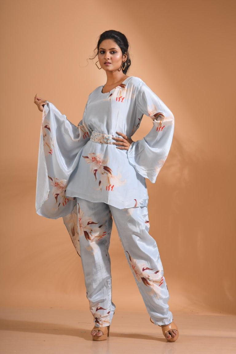 Morchari Kaftan Set With Hand Embroidery - Multicolour | Grocsy