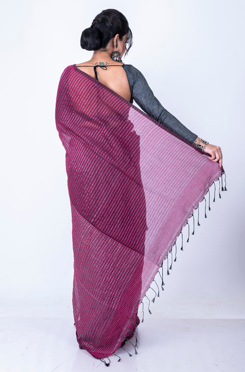Morchari Bengal Handloom Cotton Zari Check Saree - Deep Maroon | Grocsy