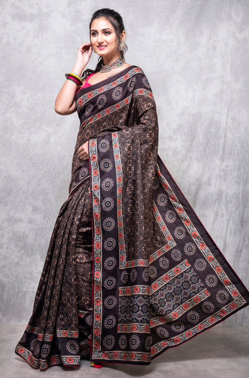 Morchari Pure Opara Saree Digital Print - Multicolour | Grocsy