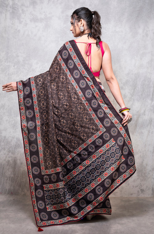 Morchari Pure Opara Saree Digital Print - Multicolour | Grocsy