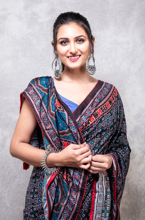 Morchari Pure Dola Silk Saree Digital Print - Multicolour | Grocsy