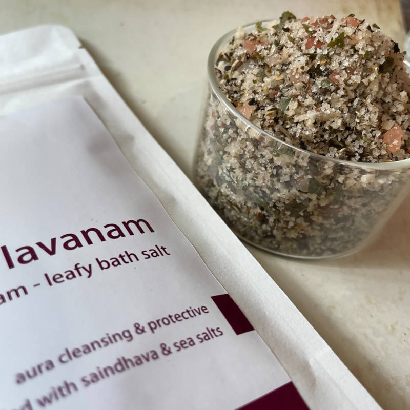 Kalya Shastra Snaana Lavanam Pathram - Leafy Bath Salt | Grocsy