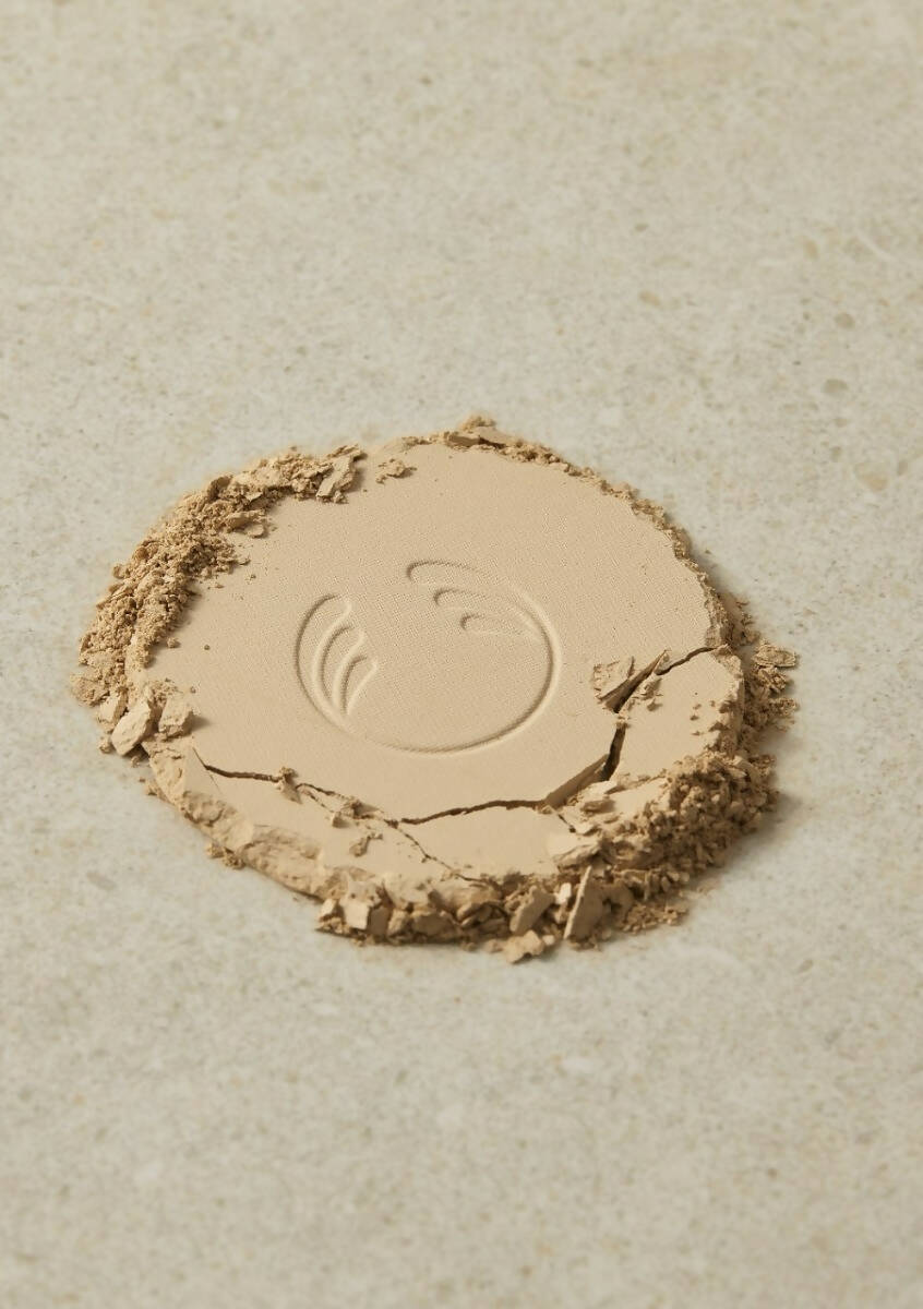 The Body Shop Tea Tree Face Base- Light 2W | Grocsy