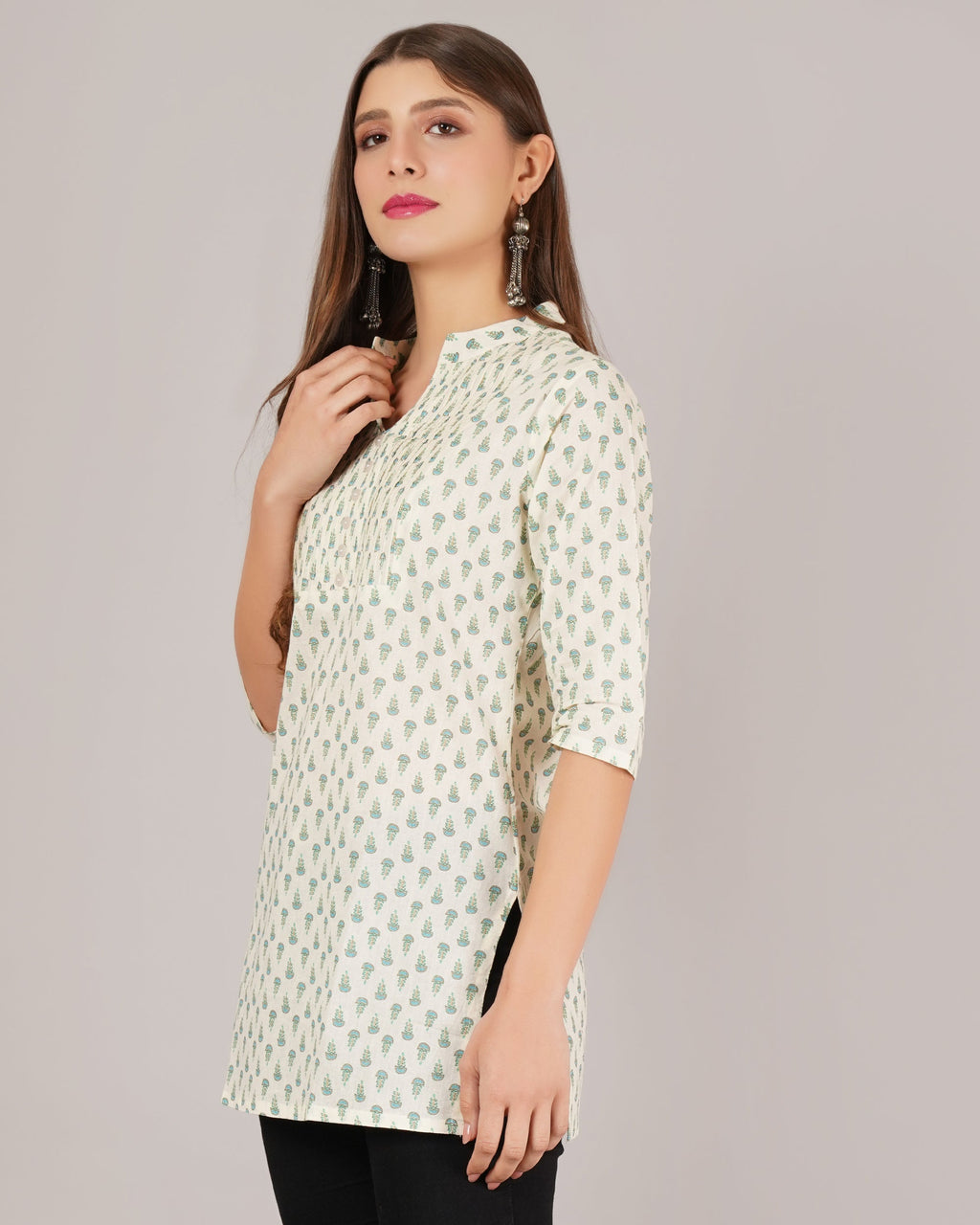 Jaitra Apparels Women Printed Rayon Straight Kurta (Off White) | Grocsy