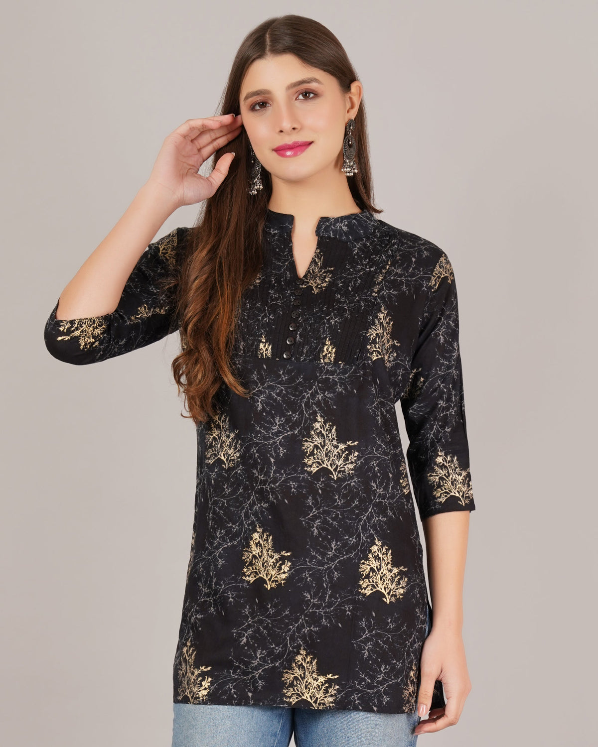 Jaitra Apparels Women Printed Rayon Straight Kurta (Black) | Grocsy