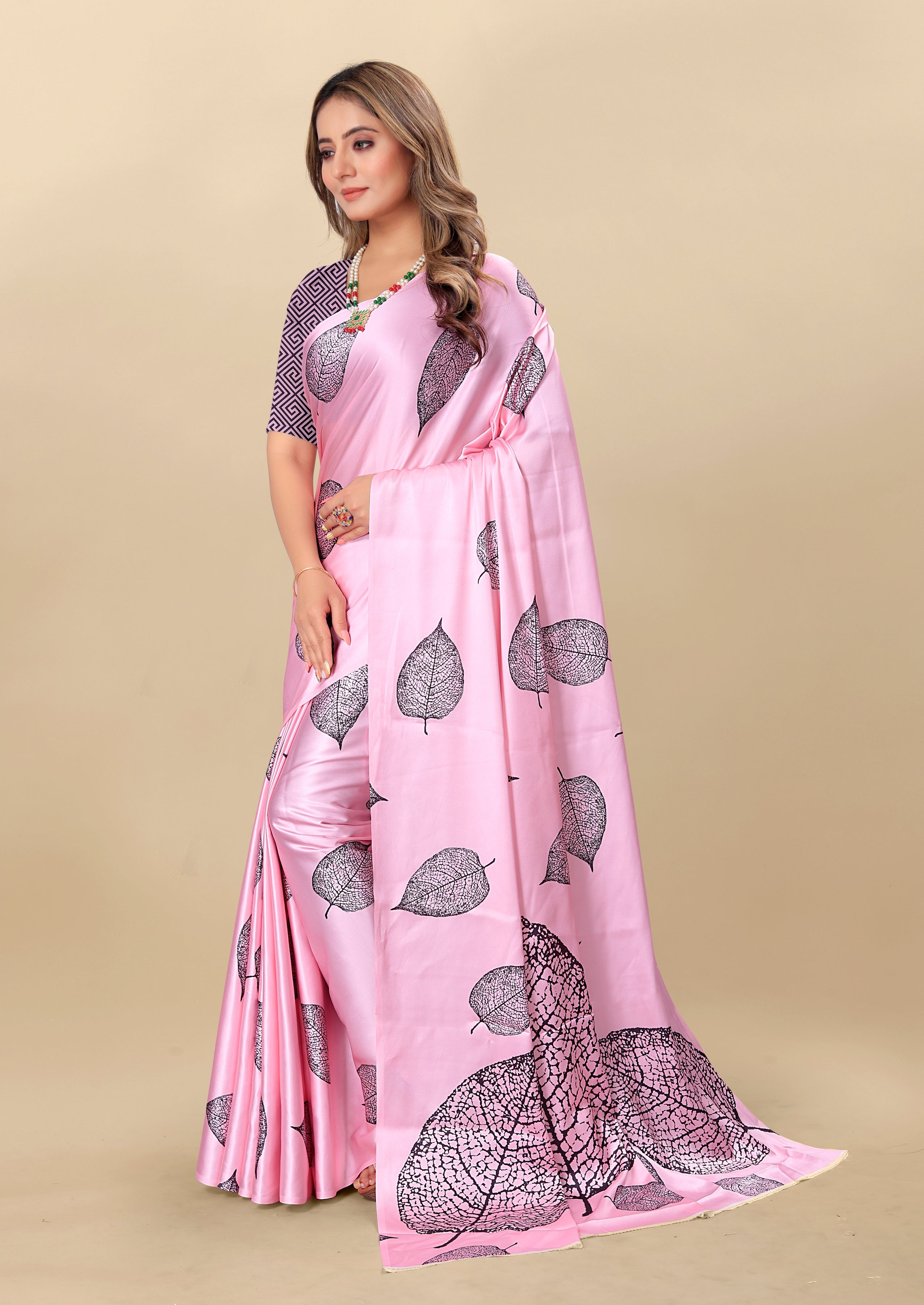 Vedant Vastram Digital Print Japan Satin Silk Party Wear Saree with Unstitched Blouse Piece - Pink | Grocsy
