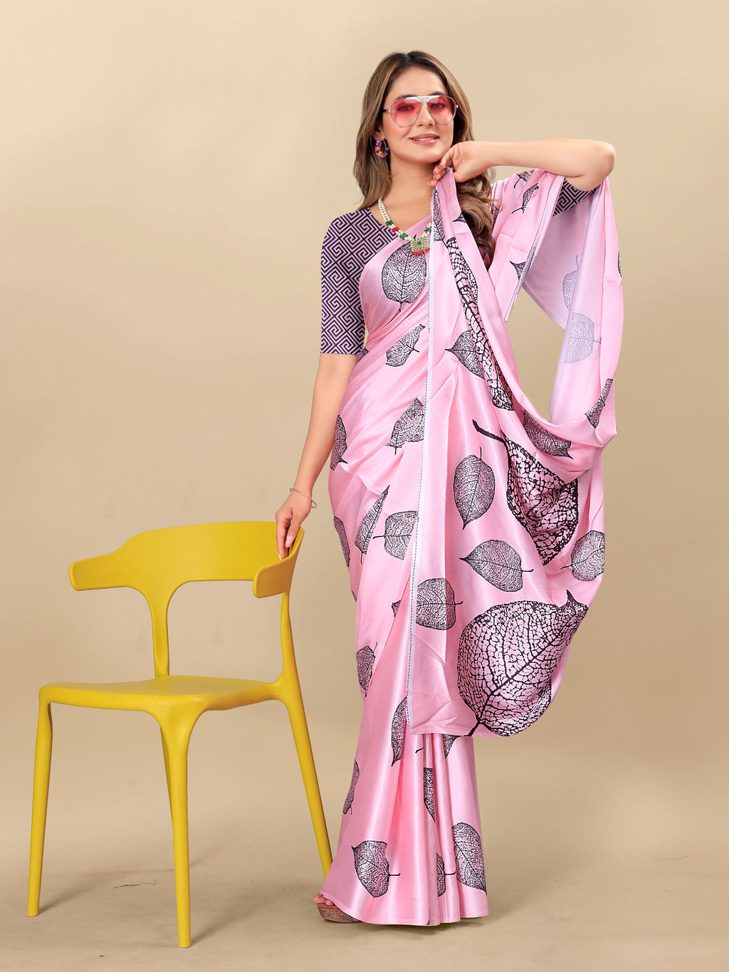Vedant Vastram Digital Print Japan Satin Silk Party Wear Saree with Unstitched Blouse Piece - Pink | Grocsy