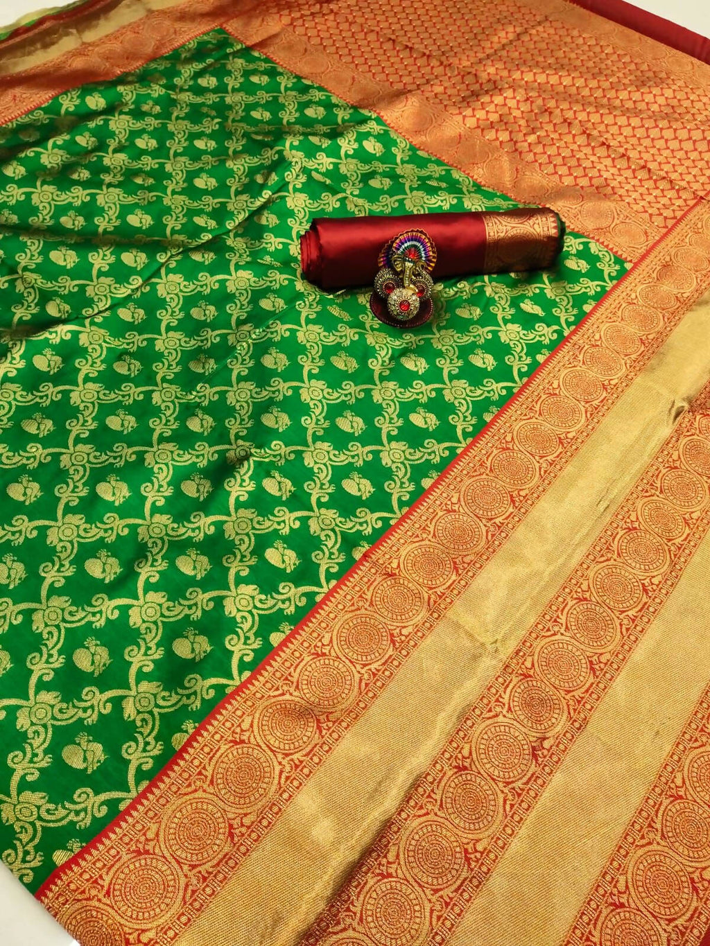 DEIANA'S Beautiful Designer Golden zari Soft Lichi Silk Saree - Green | Grocsy