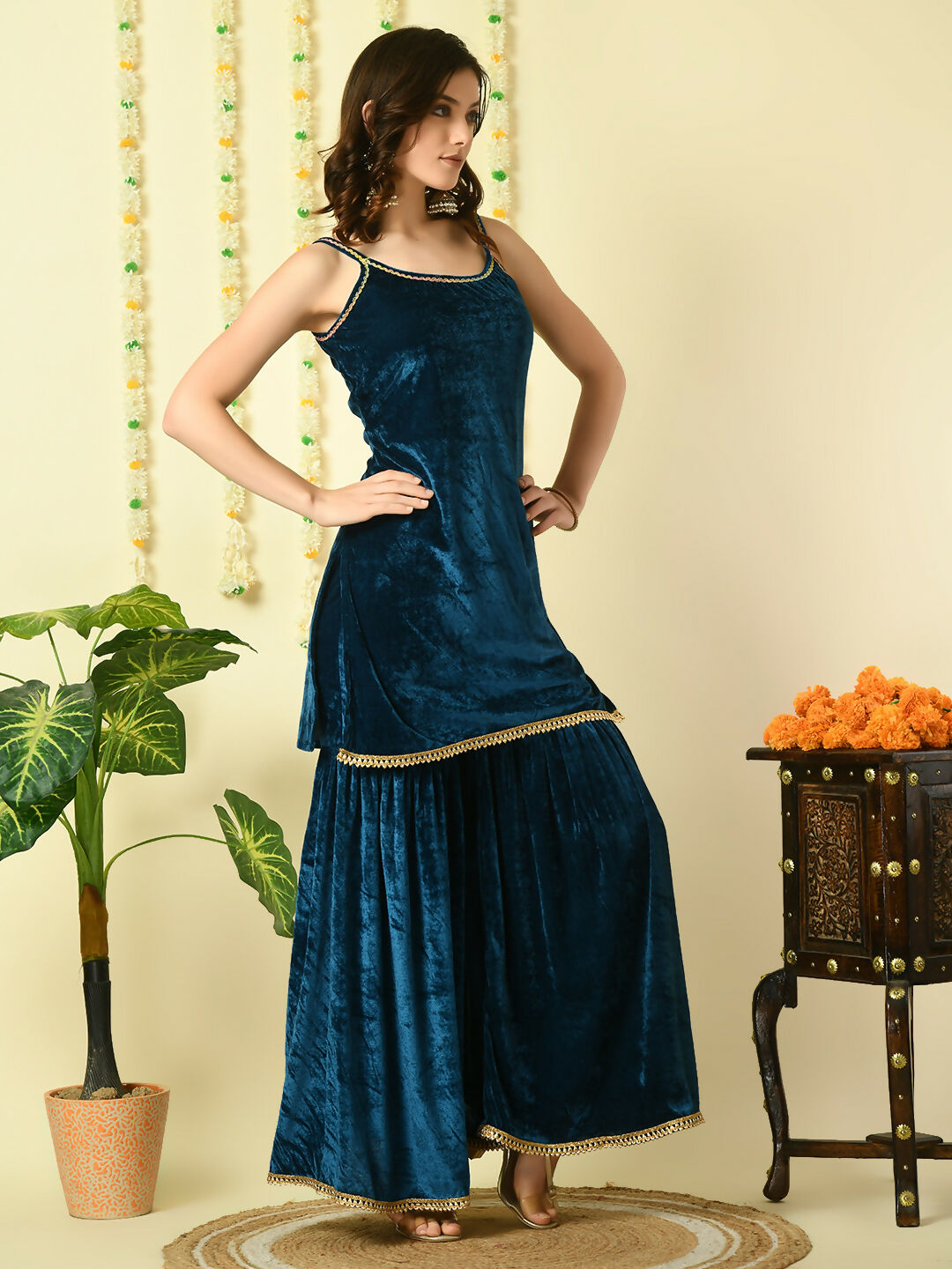 Myshka Women's Teal Velvet Kurti & Sharara With Dupatta Party Sets | Grocsy