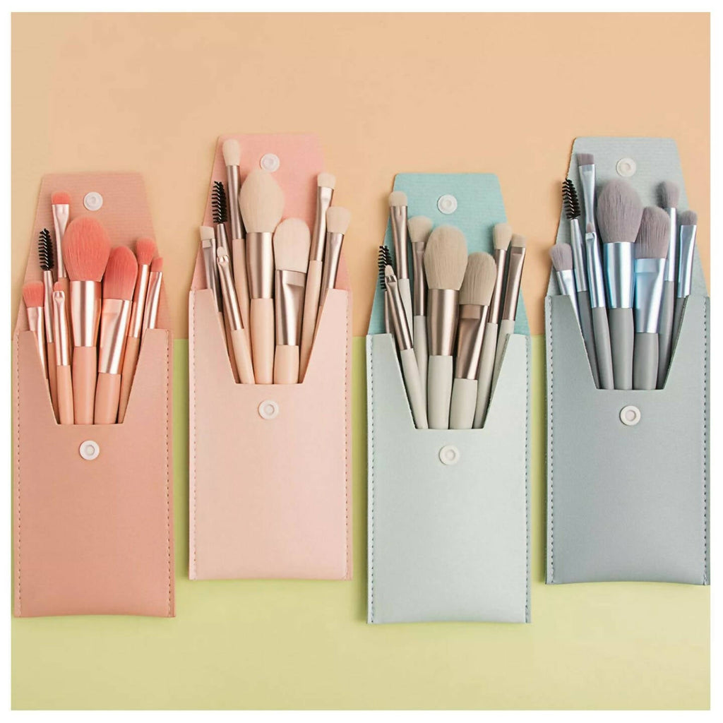 Favon Pack of 8 Professional Makeup Brushes with Free Pouch | Grocsy