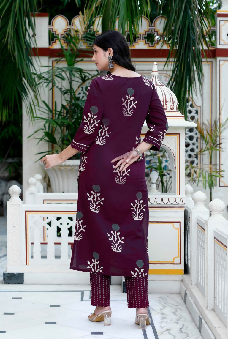 Miravan Women's Cotton Fabric Purple Kurta With Palazzo | Grocsy