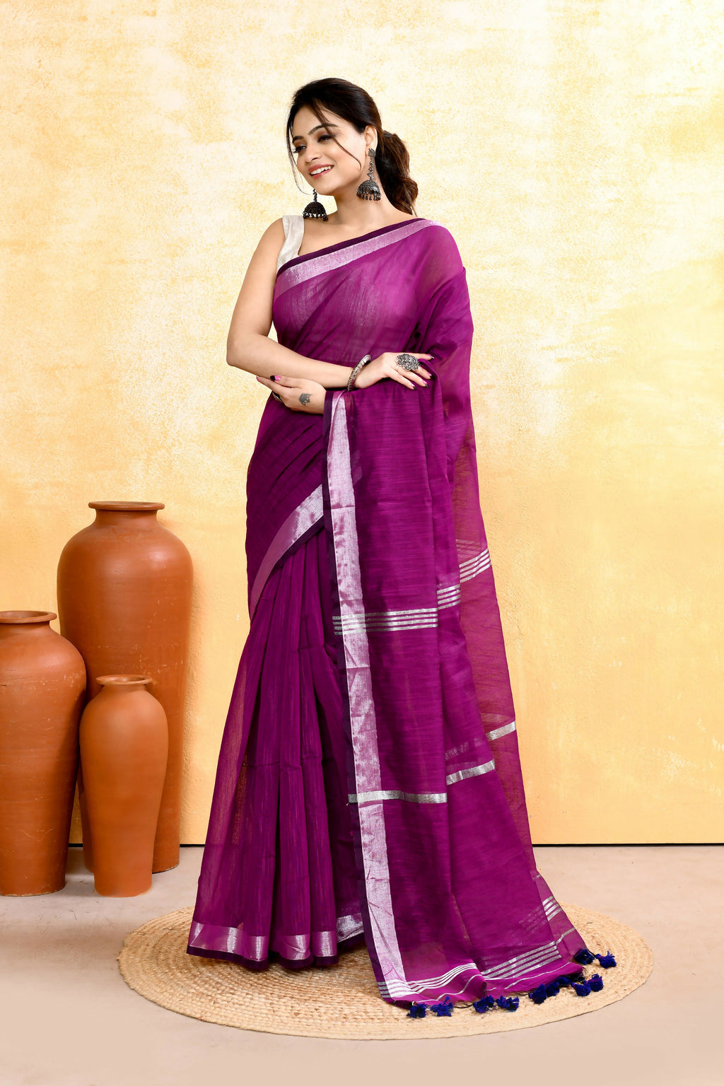 Piyari Fashion Women's Magenta Embellished Cotton Blend Zari Border Handloom Saree | Grocsy