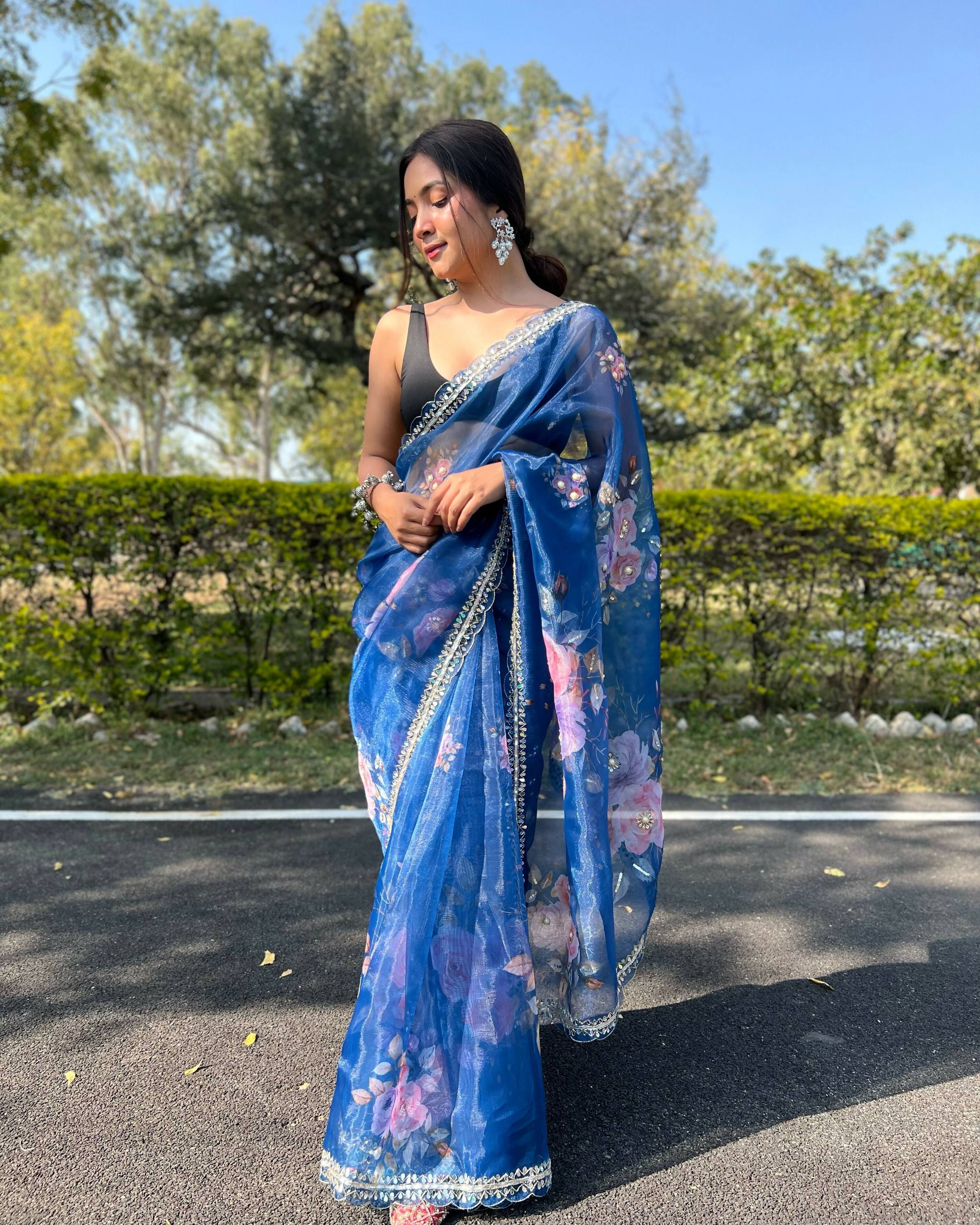 Vamsee Sia Blue Organza Saree | Grocsy