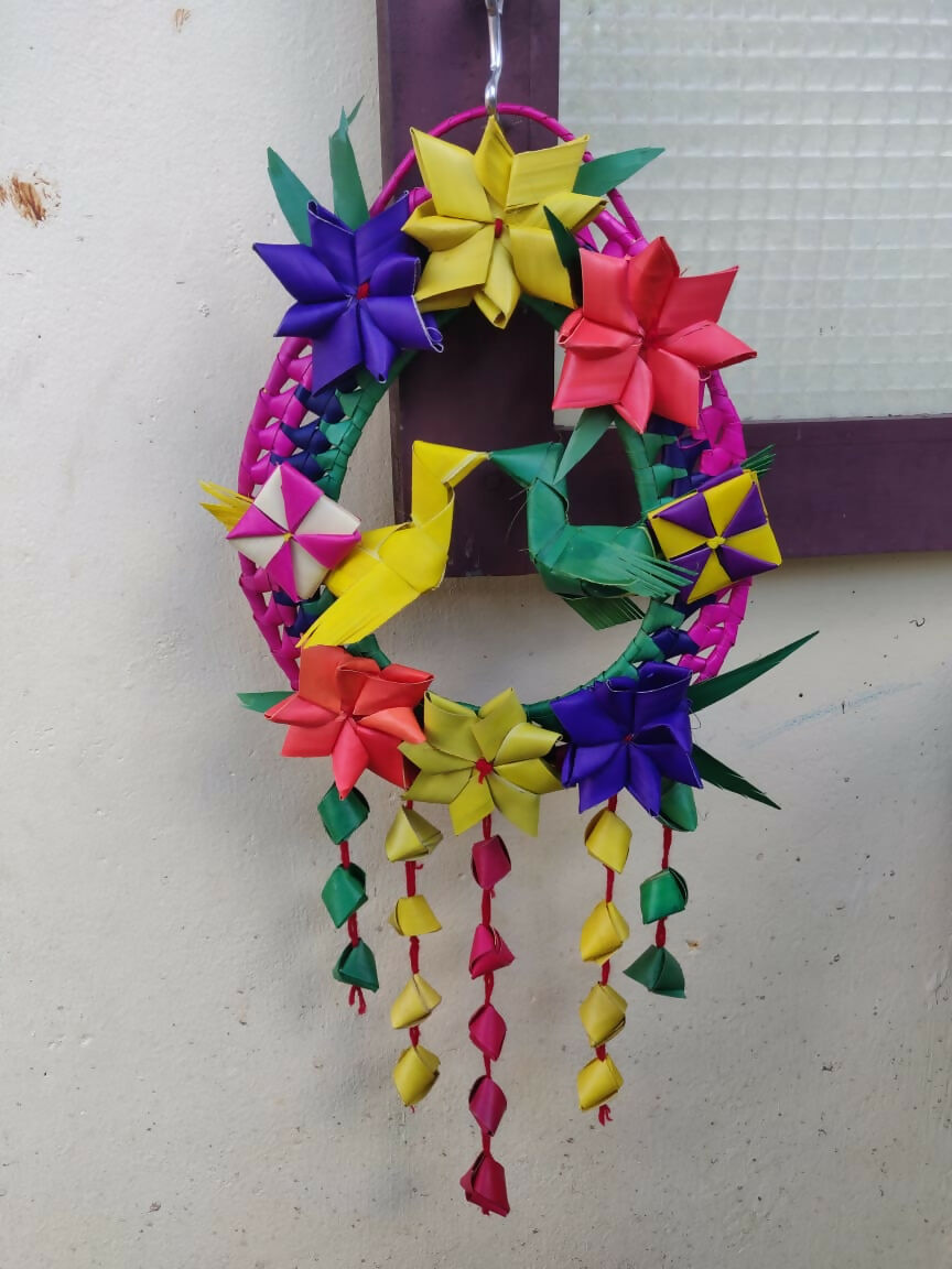 Shuddh Natural Hand Made Palm Leaf Double Parrot Wreath | Grocsy