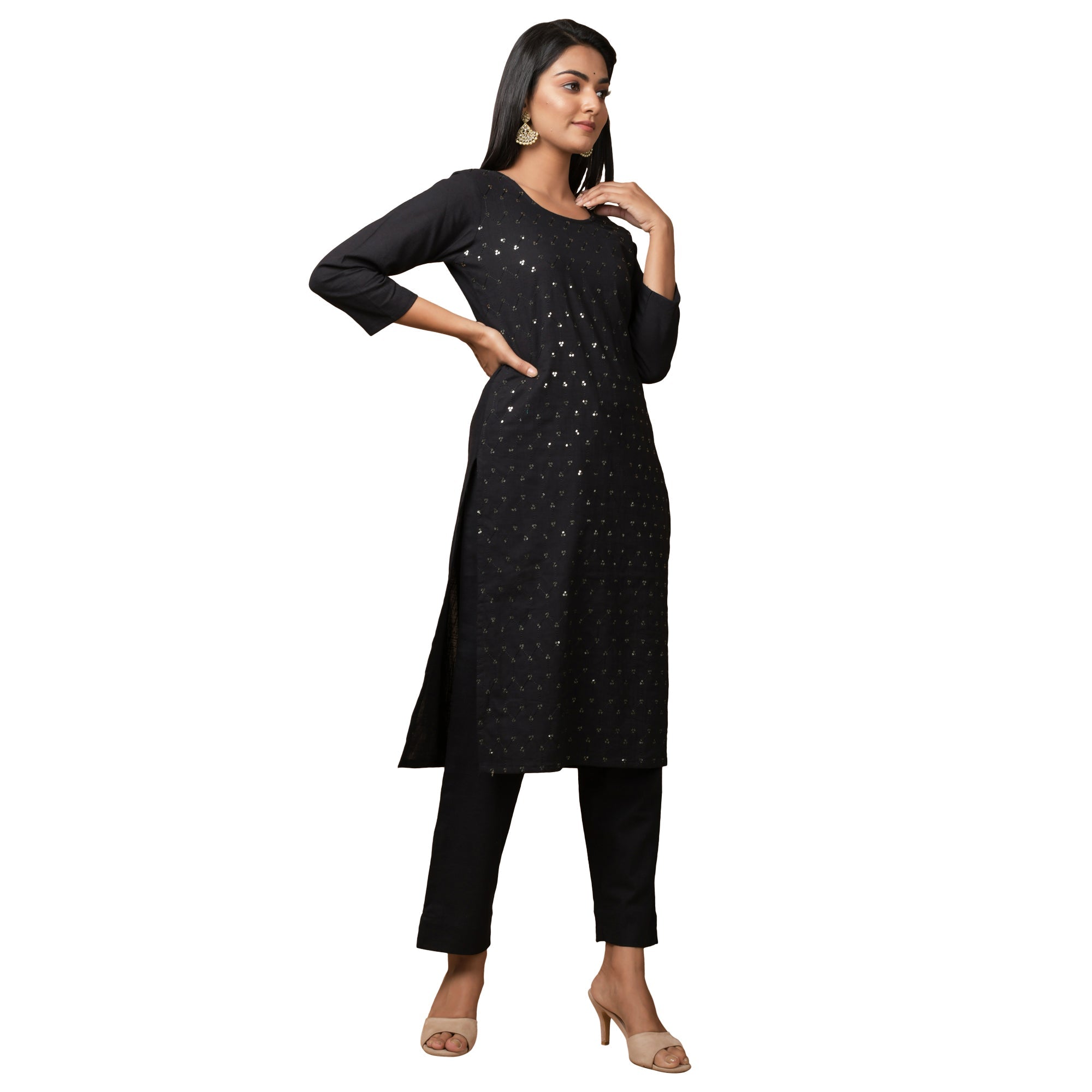 Kaajh Women's Black Solid Sequin Embellishment Kurta | Grocsy
