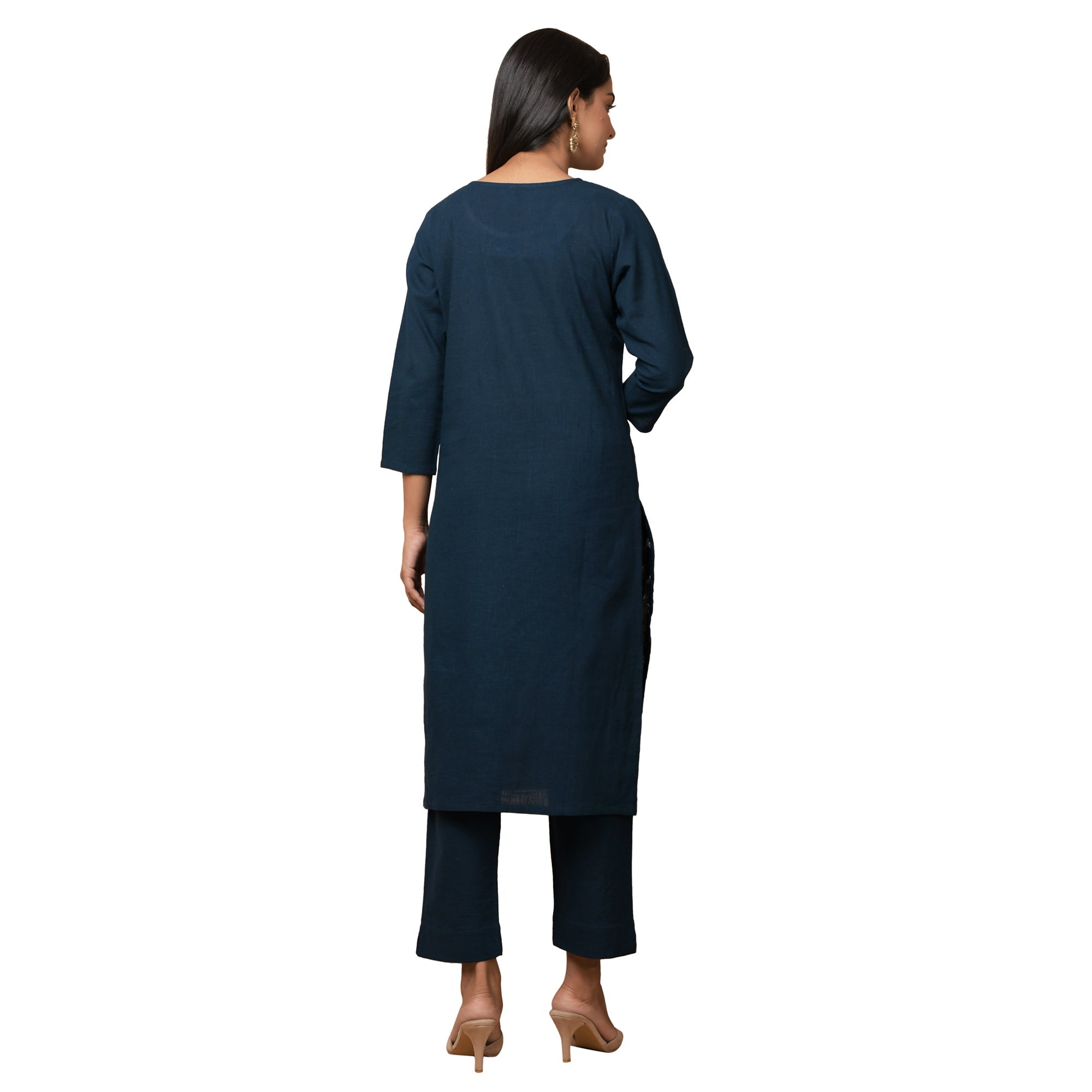 Kaajh Women's Blue Solid Sequin Embellishment Kurta | Grocsy