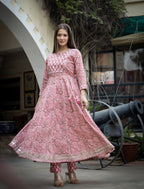 Kaajh Women's Pink Floral Anarkali Kurta Pant Set | Grocsy