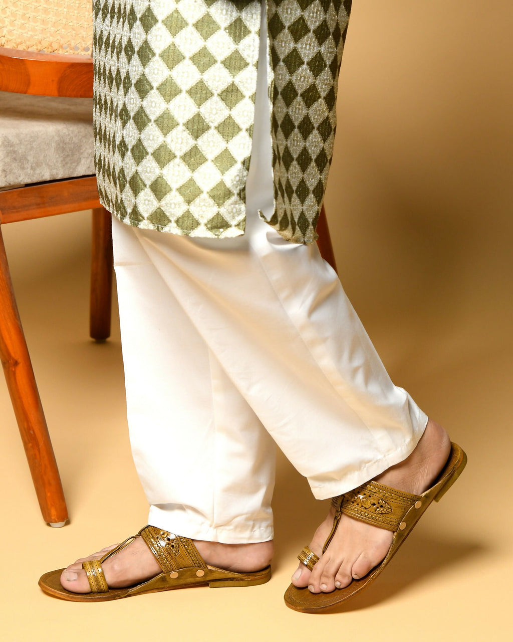 Stepsoft Brown Leather Kolhapuri Chappals For Men – Wedding & Ethnic Wear | Grocsy