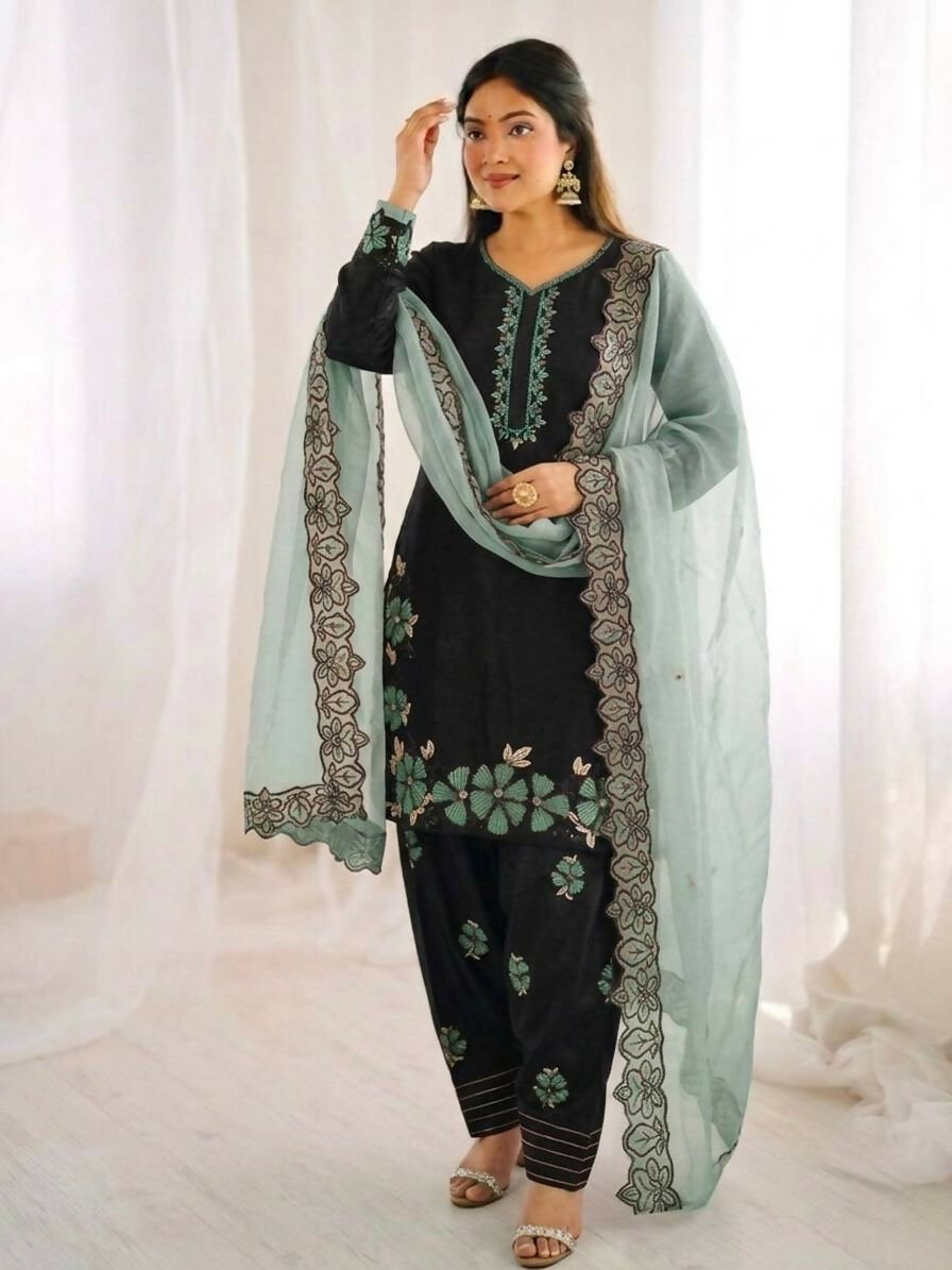 Teeya Creation Women's Fancy Stylish Heavy Embroidery Sequence Work With Rivet Moti Work Green Kurta Set | Grocsy