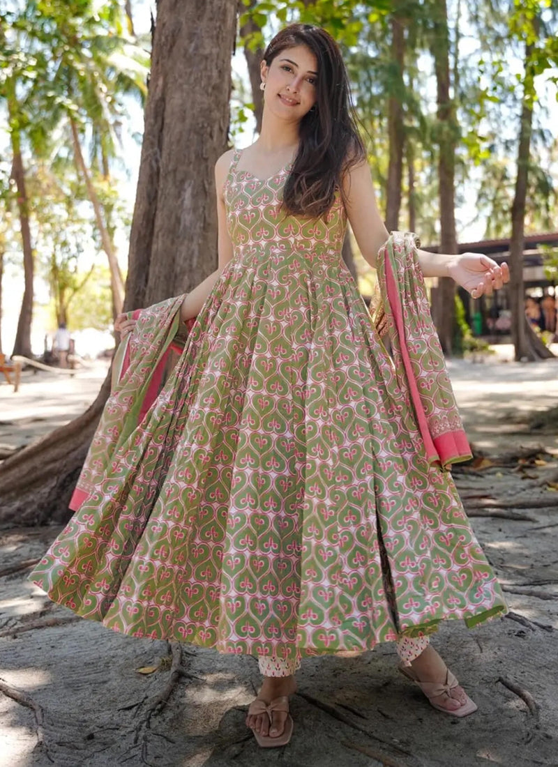 Vegaa Fashion Multi Color Muslin Digital Print Designer Salwar Suit | Grocsy