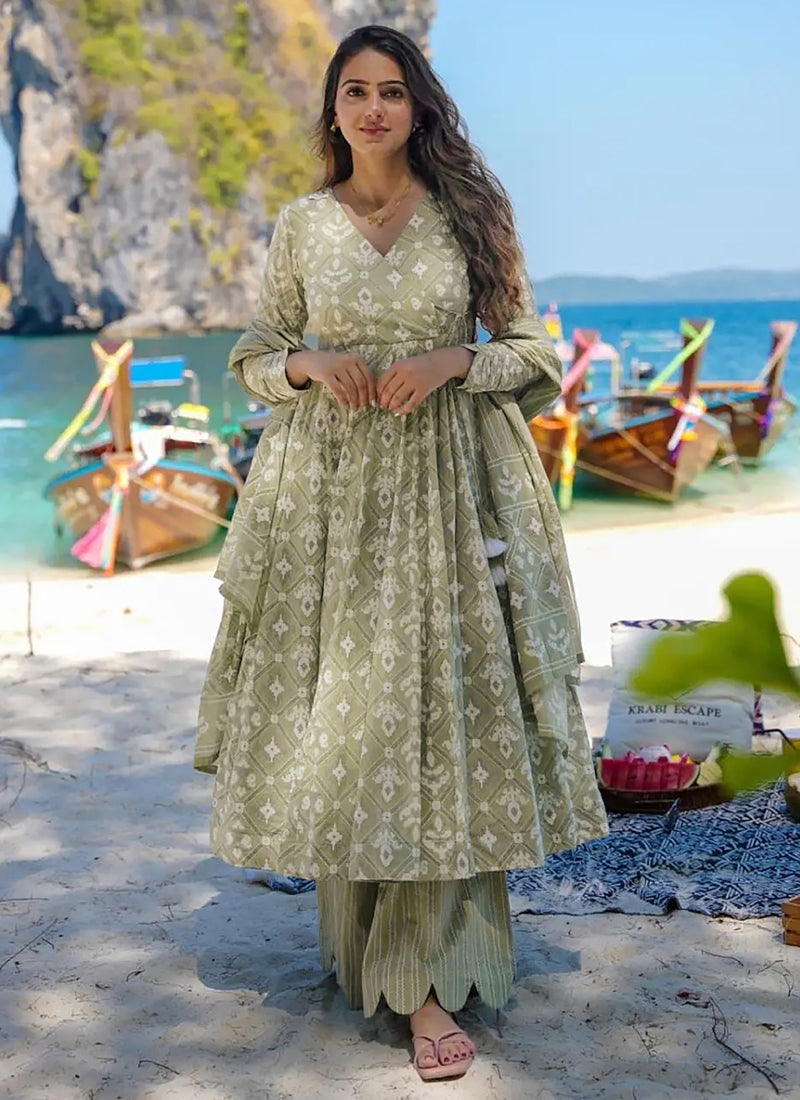 Vegaa Fashion Baby Green Pure Muslin Digital Printed Designer Salwar Suit | Grocsy