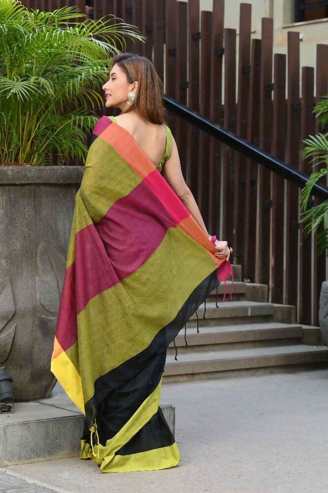 Beatitude Black Cotton Handloom Saree | Grocsy