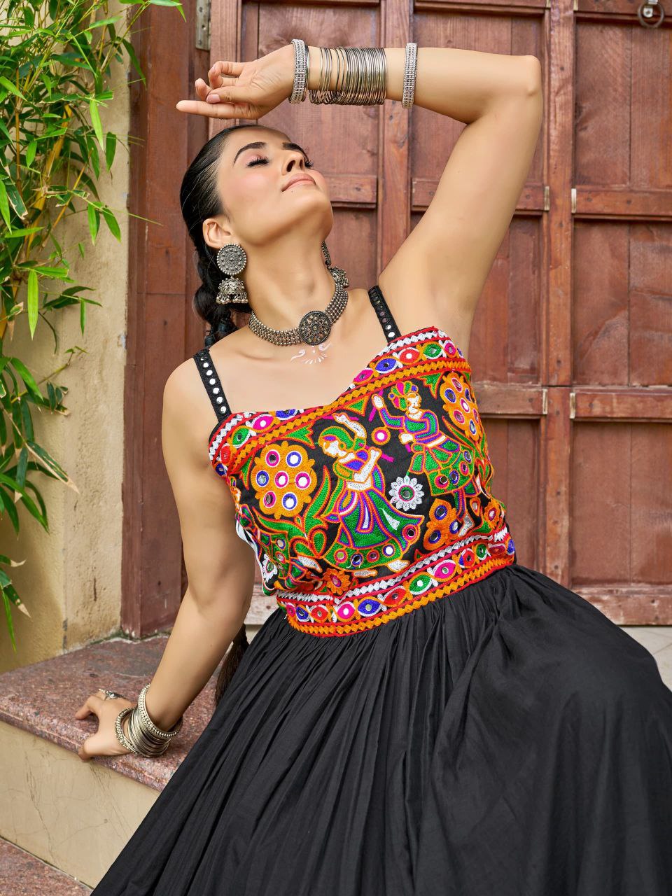 Prazu Fashion Black Soft Cotton With Gaamathi-Mirror Work Navaratri Gown | Grocsy
