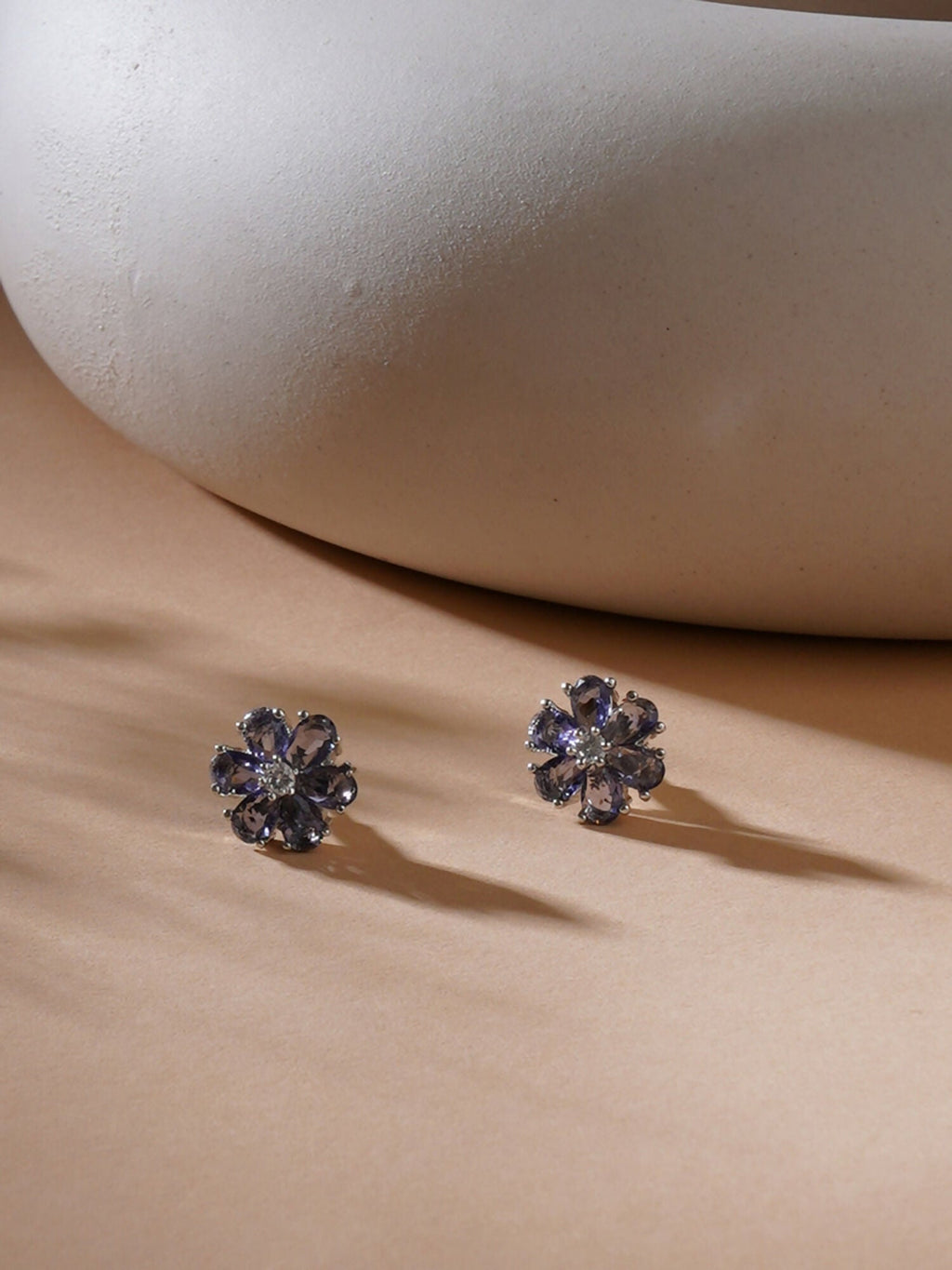 stone stud (grey) - Ruby Raang | Grocsy