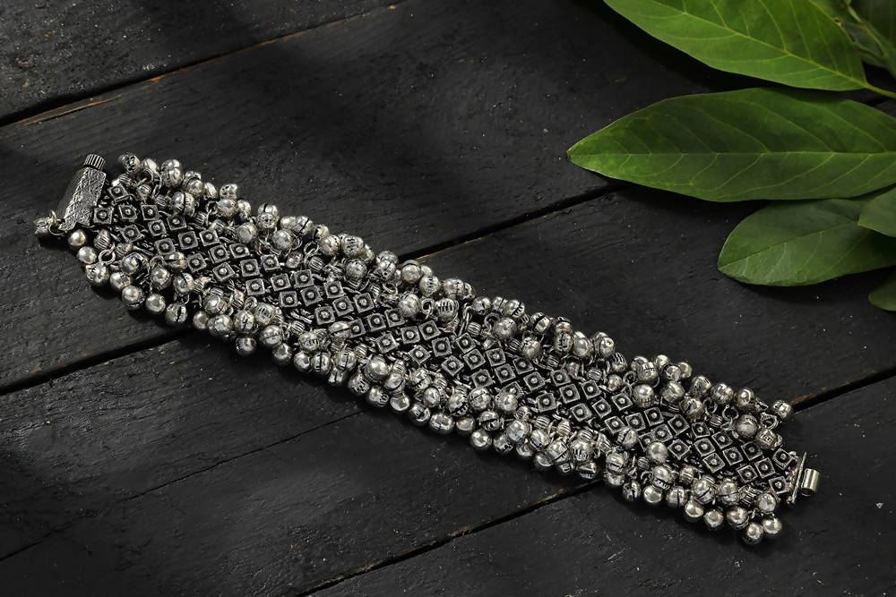 Mominos Fashion Kamal Johar Ghungroo Handcraft Bracelet | Grocsy