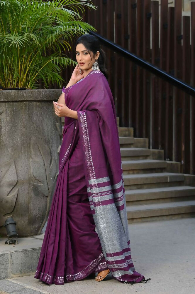 Beatitude Magenta Cotton Handloom Saree | Grocsy