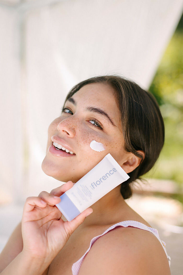Florence by Mills Sunny Skies Facial Moisturizer Broad Spectrum SPF 30 Sunscreen | Grocsy