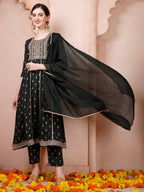 Nayra Cut Embroidered Kurta With Pant And Dupatta Set, Multicolor - Hiral Fashion | Grocsy