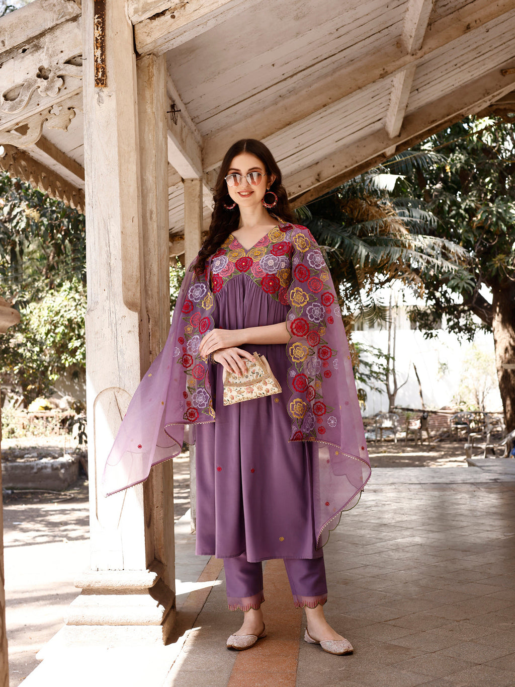 Alia Cut Hand Embroidered & Floral Embroidered Kurta With Pant & Organza Embroidered Dupatta Luxury Premium, Lavender - Hiral Fashion | Grocsy