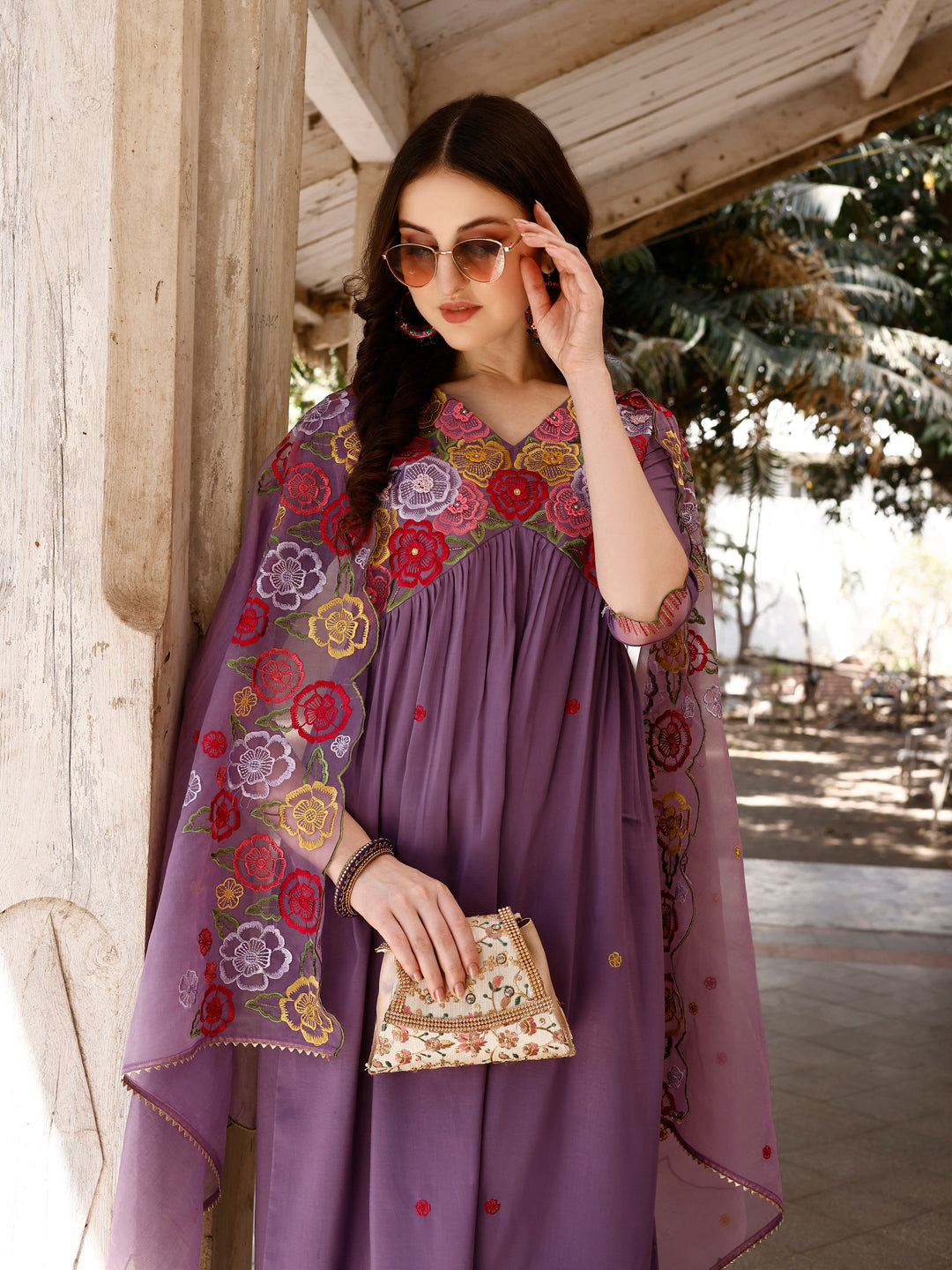 Alia Cut Hand Embroidered & Floral Embroidered Kurta With Pant & Organza Embroidered Dupatta Luxury Premium, Lavender - Hiral Fashion | Grocsy