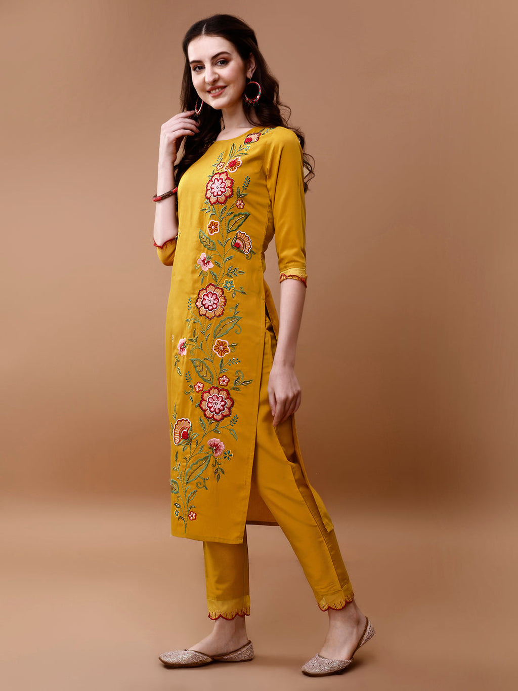Hand Embroidered Kurta With Pant & Embroidered Organza Dupatta, Multicolor - Hiral Fashion | Grocsy