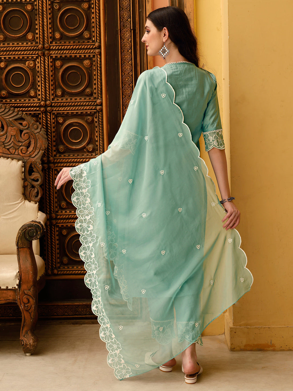 Pakistani Embroidered Kurta With Pant & Embroidered Dupatta, Green - Hiral Fashion | Grocsy