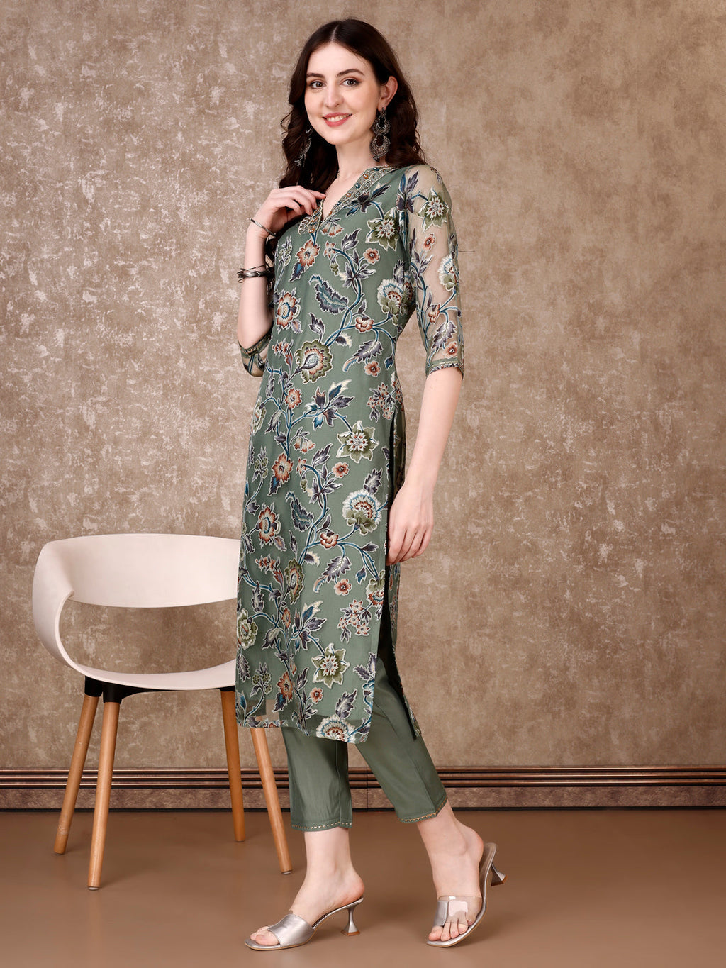 Hand Embroidered & Brasso Kurta With Pant & Organza Printed Dupatta, Green - Hiral Fashion | Grocsy
