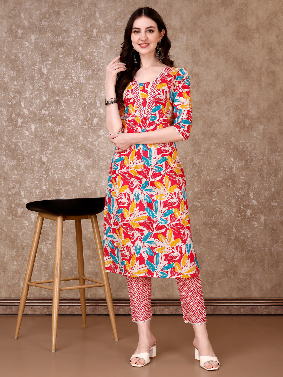 Floral Printed Cotton Kurta With Pant & Dupatta, Pink - Hiral Fashion | Grocsy