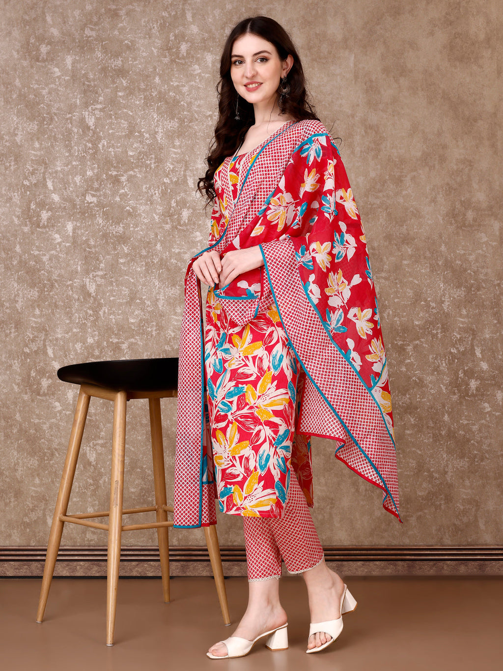 Floral Printed Cotton Kurta With Pant & Dupatta, Pink - Hiral Fashion | Grocsy