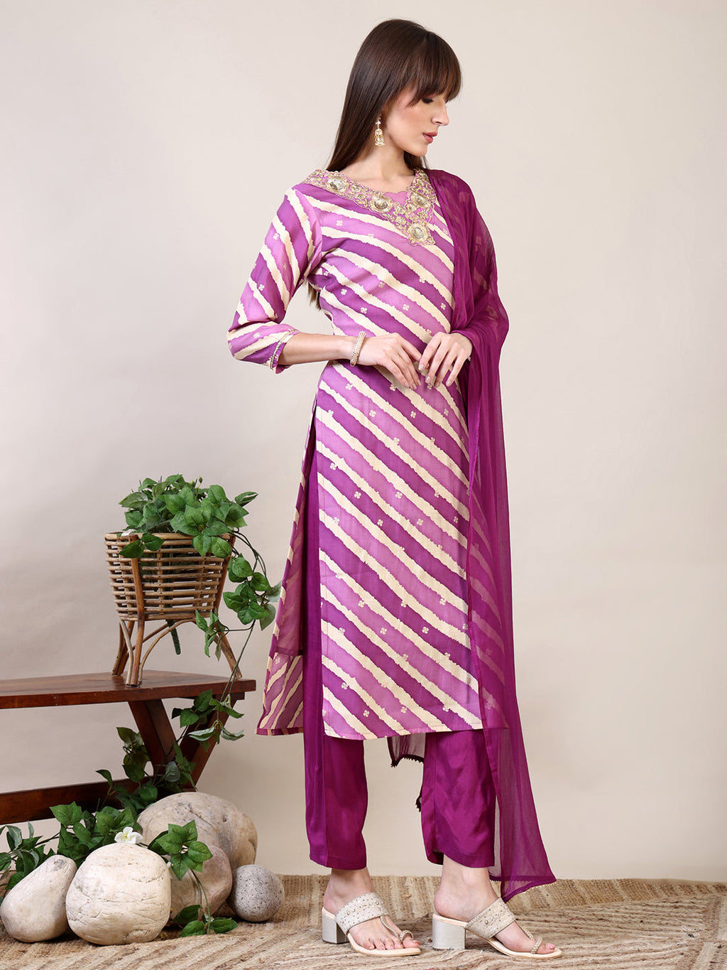 Leheriya Printed & Applique Embroidered Kurta With Pant & Dupatta, Pink - Hiral Fashion | Grocsy