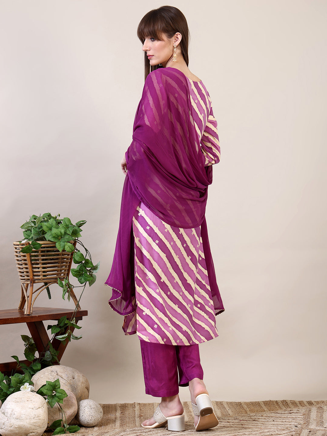 Leheriya Printed & Applique Embroidered Kurta With Pant & Dupatta, Pink - Hiral Fashion | Grocsy