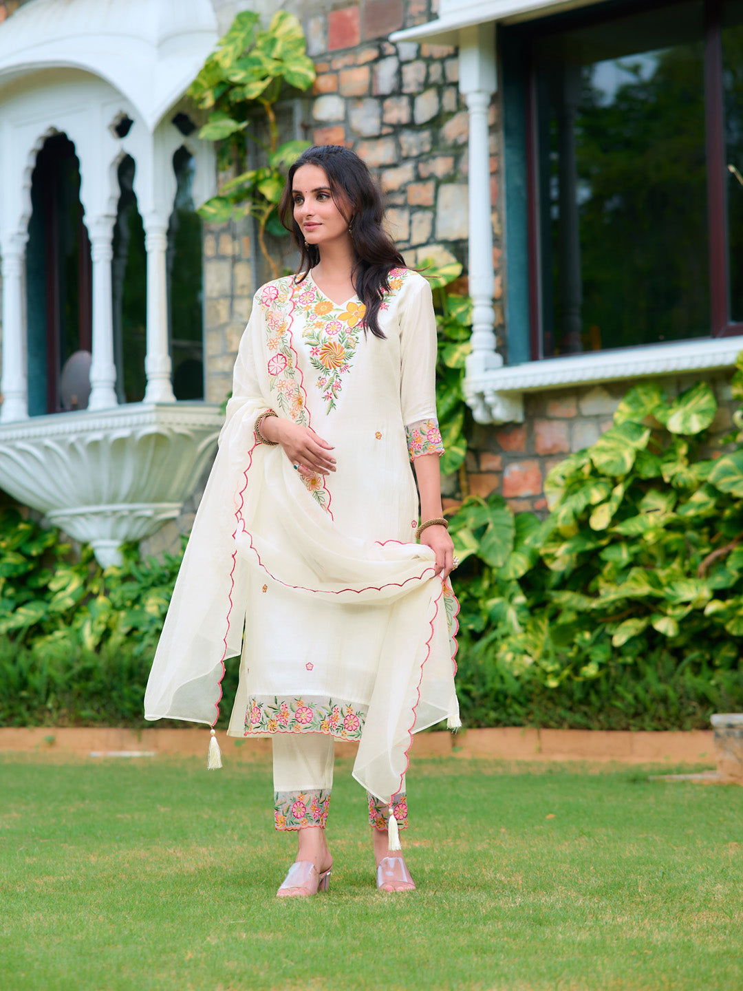 Embroidered Kurta With Pant & Organza Embroidered Dupatta, White - Hiral Fashion | Grocsy