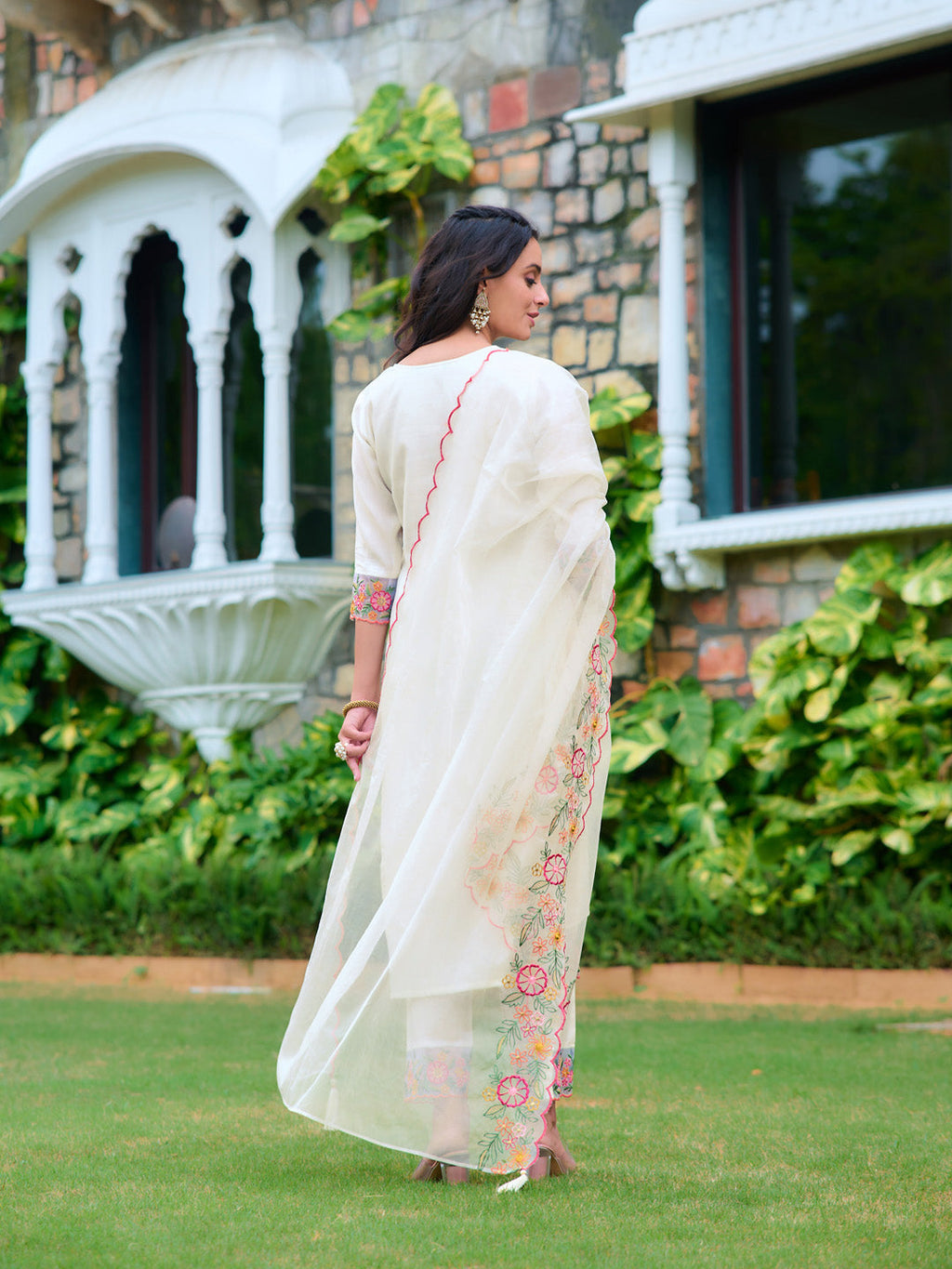 Embroidered Kurta With Pant & Organza Embroidered Dupatta, White - Hiral Fashion | Grocsy