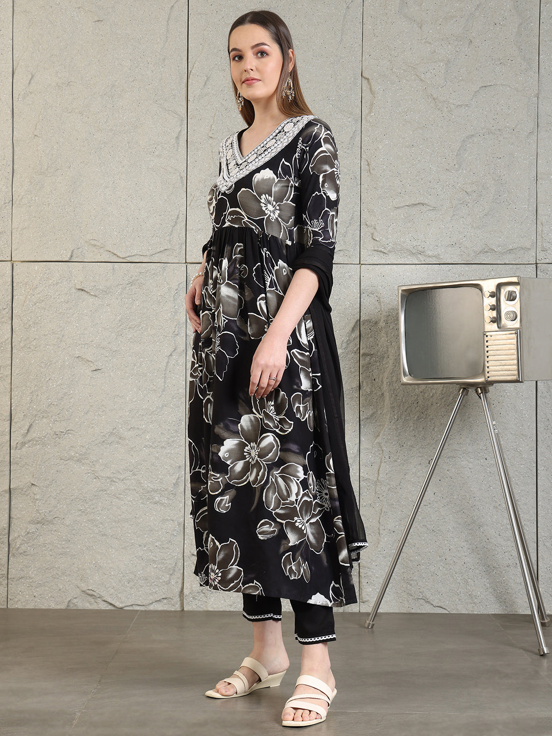 Embroidered & Floral Printed Flared A-Line Kurta With Pant & Dupatta, Black - Hiral Fashion | Grocsy