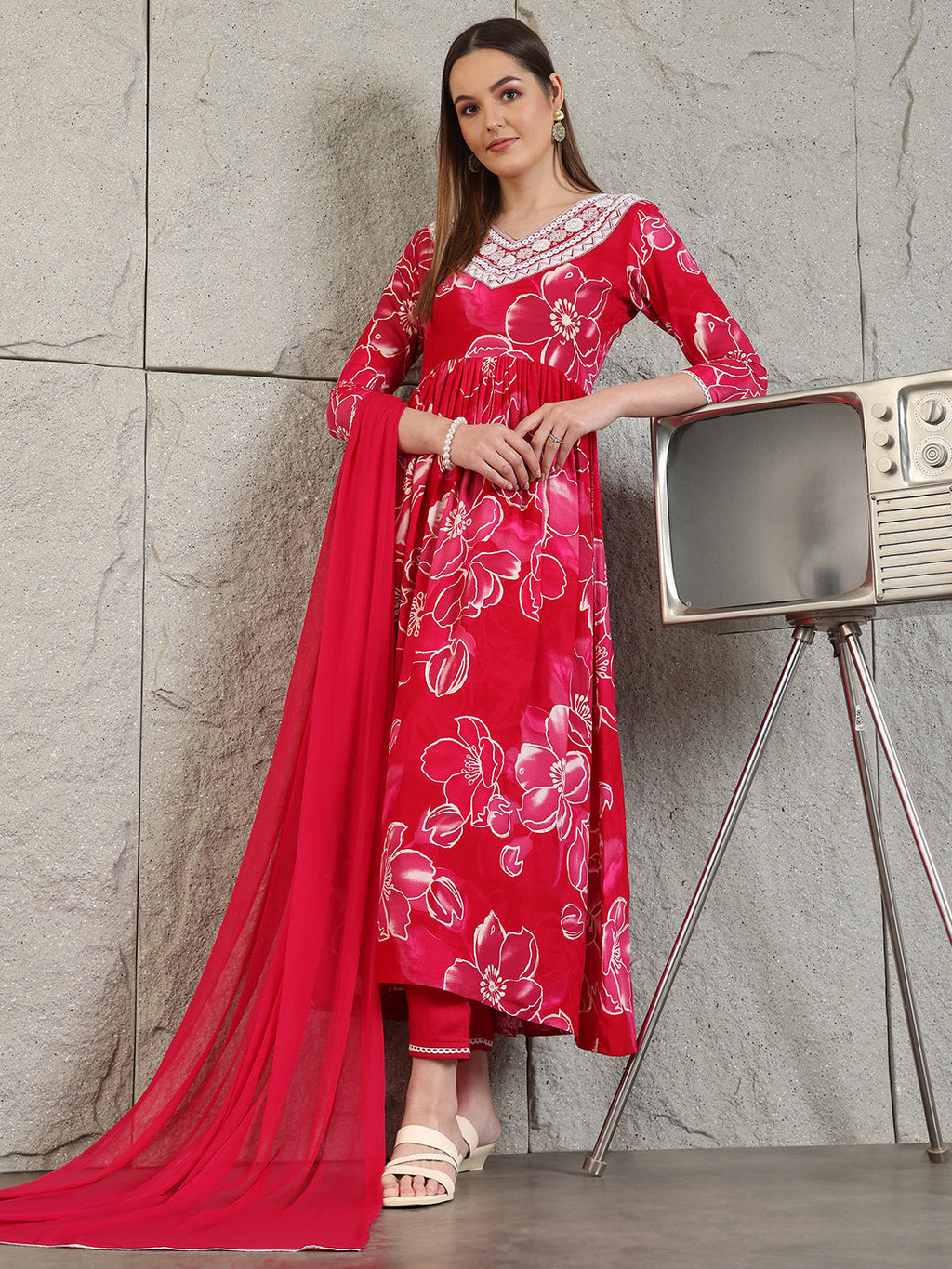Embroidered & Floral Printed Flared A-Line Kurta With Pant & Dupatta, Pink - Hiral Fashion | Grocsy