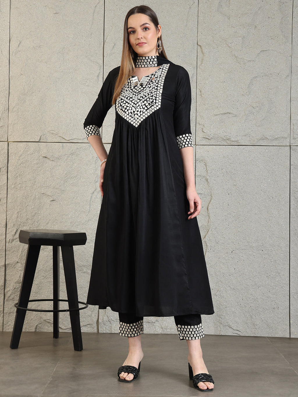 Mirror Embroidered Kurta With Pant & Necklace Dupatta, Black - Hiral Fashion | Grocsy