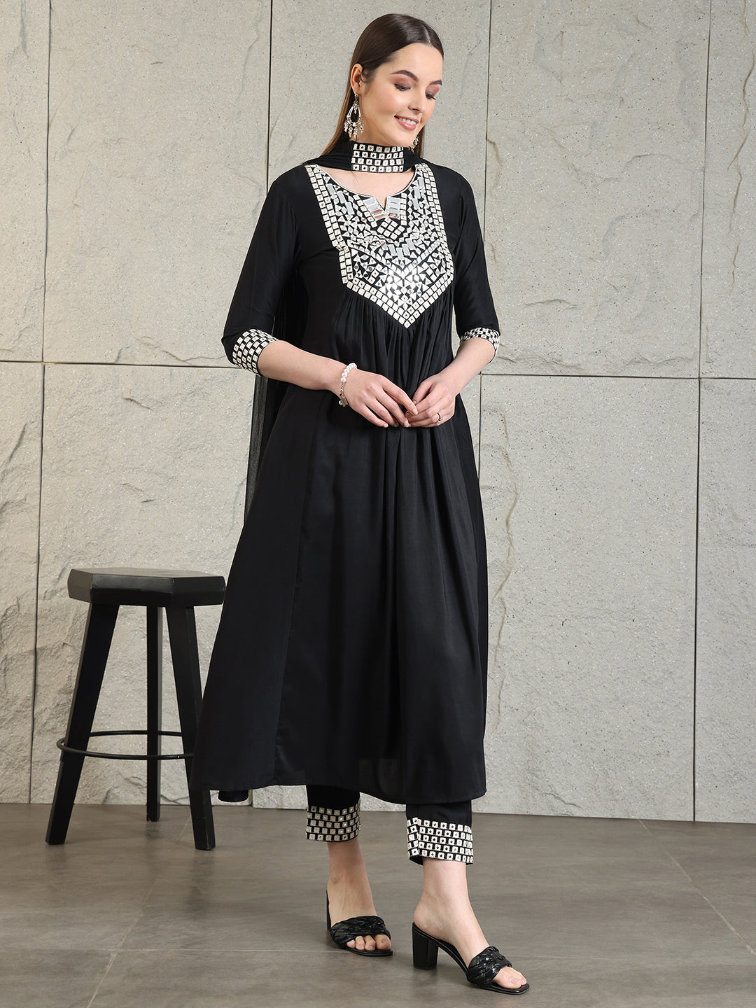 Mirror Embroidered Kurta With Pant & Necklace Dupatta, Black - Hiral Fashion | Grocsy