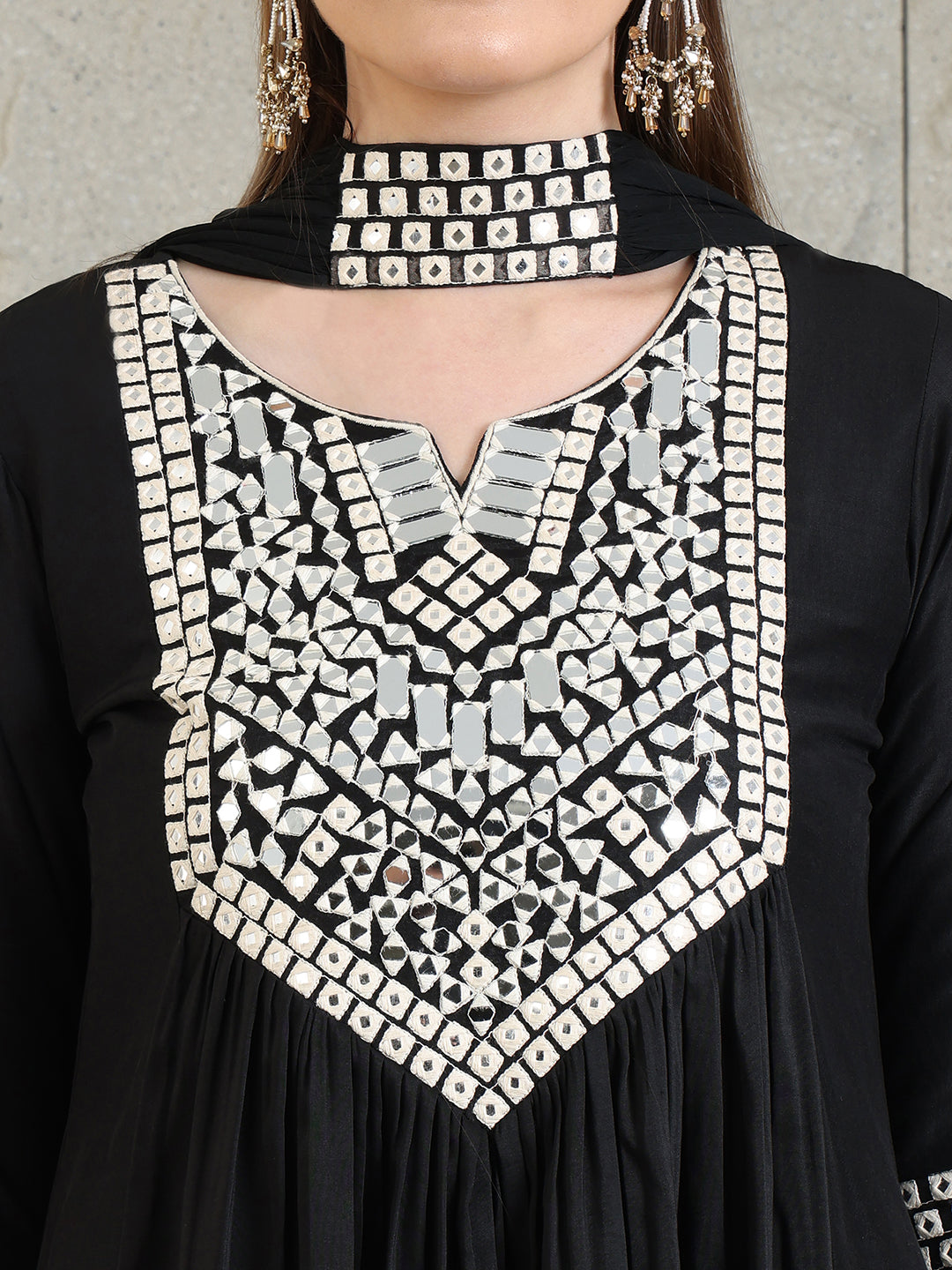 Mirror Embroidered Kurta With Pant & Necklace Dupatta, Black - Hiral Fashion | Grocsy