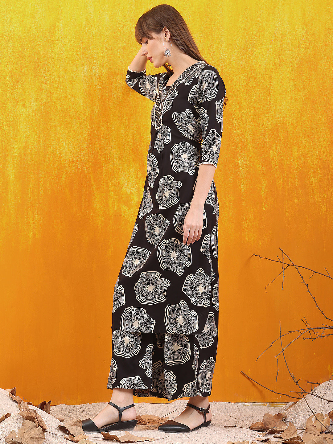 Embroidered & Floral Printed Kurta With Palazzo Co-Ords Set, Black - Hiral Fashion | Grocsy