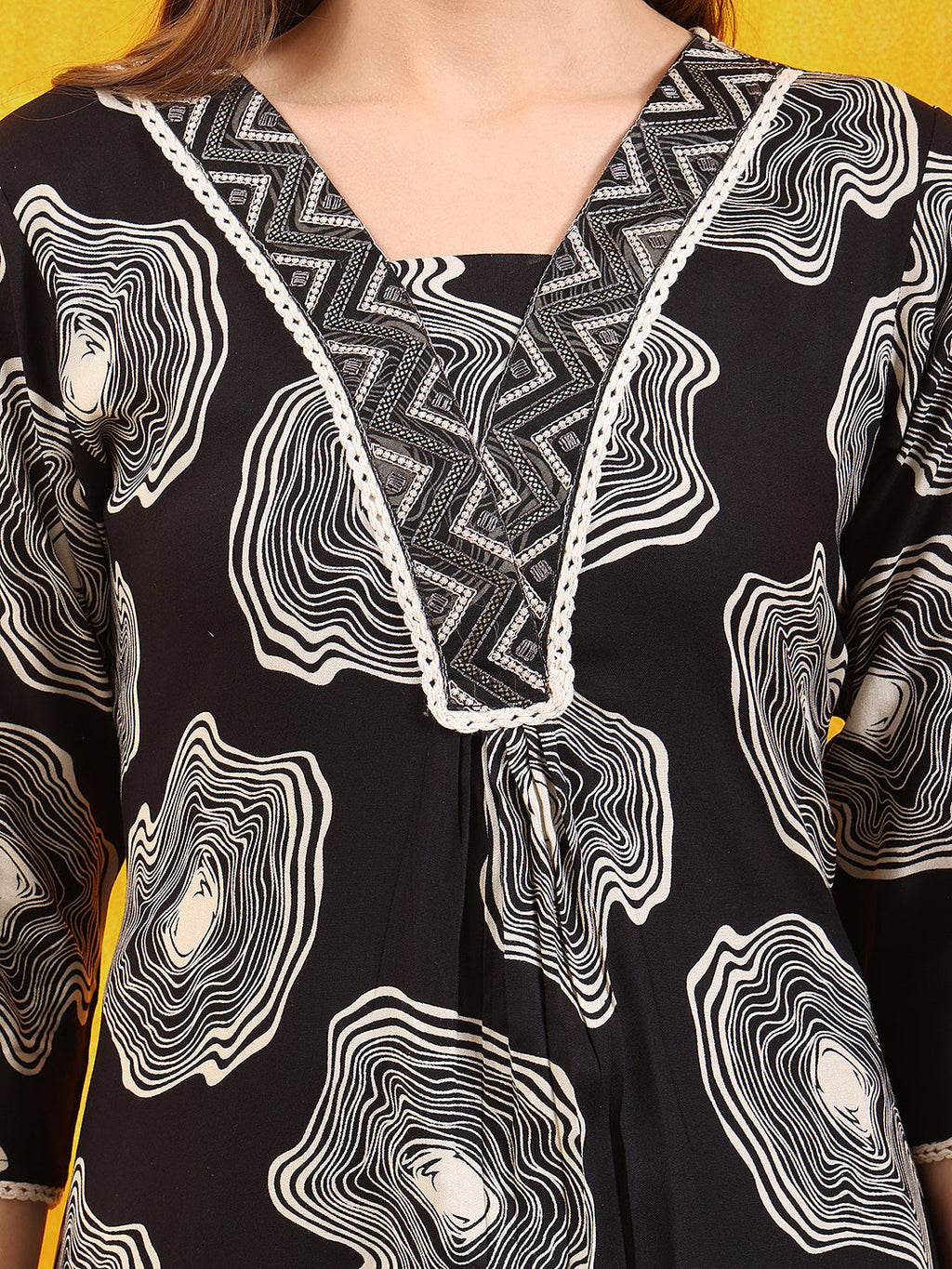 Embroidered & Floral Printed Kurta With Palazzo Co-Ords Set, Black - Hiral Fashion | Grocsy